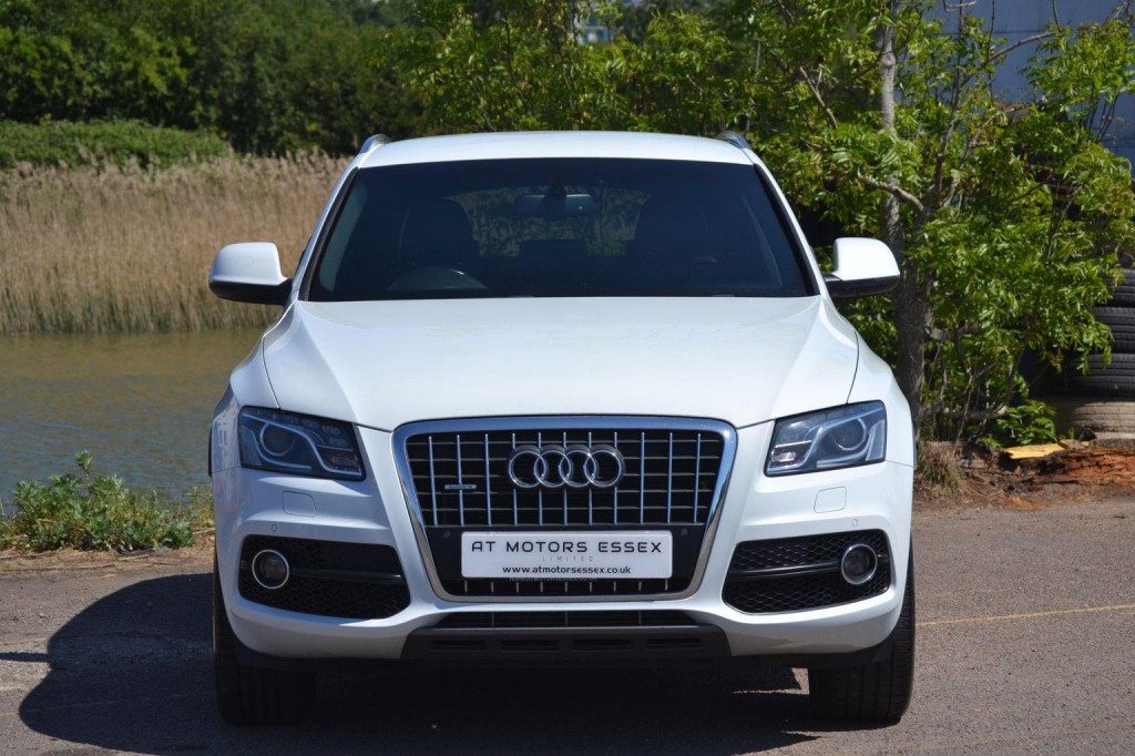 View AUDI Q5 2.0 TDI S line Plus S Tronic quattro Euro 5 5dr