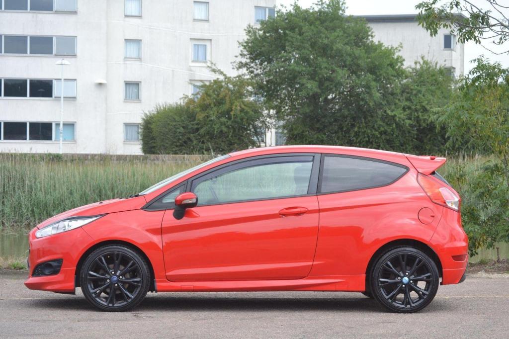 FORD FIESTA