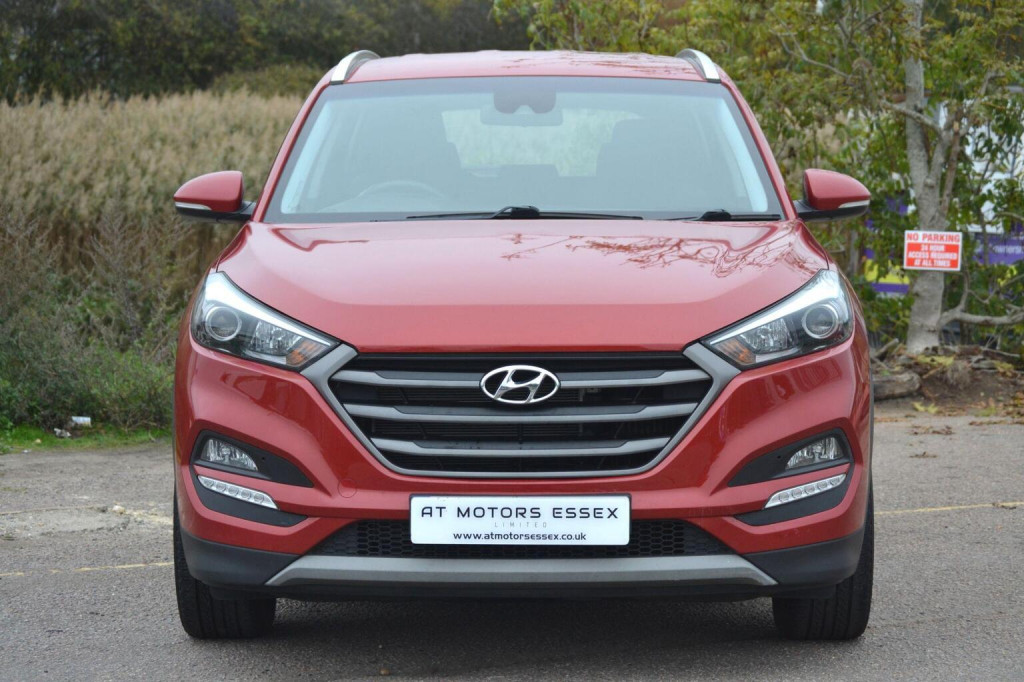 View HYUNDAI TUCSON 1.7 CRDi Blue Drive SE Nav Euro 6 (s/s) 5dr