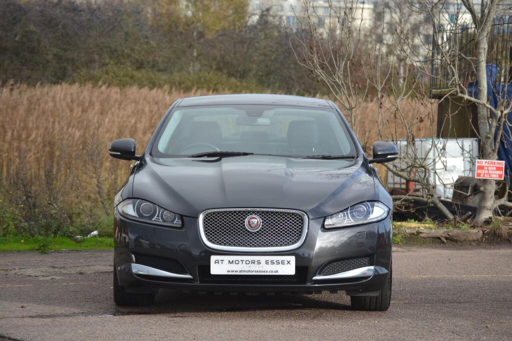 View JAGUAR XF 2.2d Premium Luxury Auto Euro 5 (s/s) 4dr