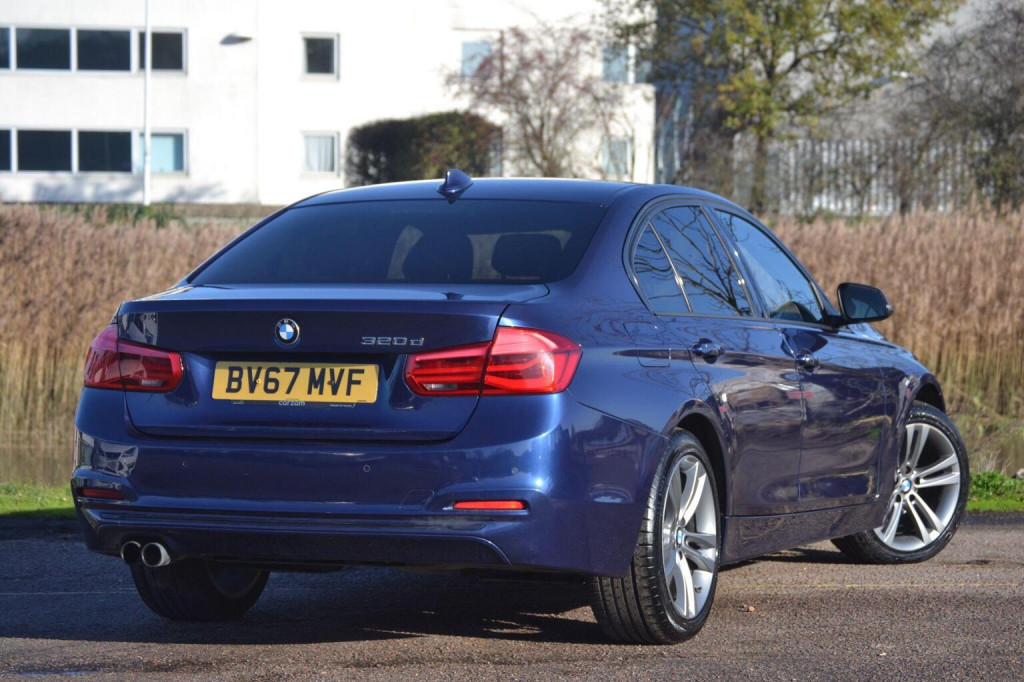 View BMW 3 SERIES 2.0 320d Sport Auto Euro 6 (s/s) 4dr