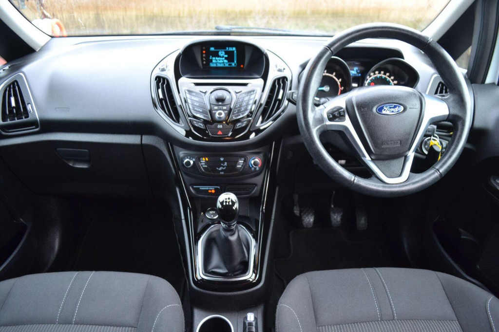 View FORD B-MAX 1.0T EcoBoost Zetec Euro 5 5dr