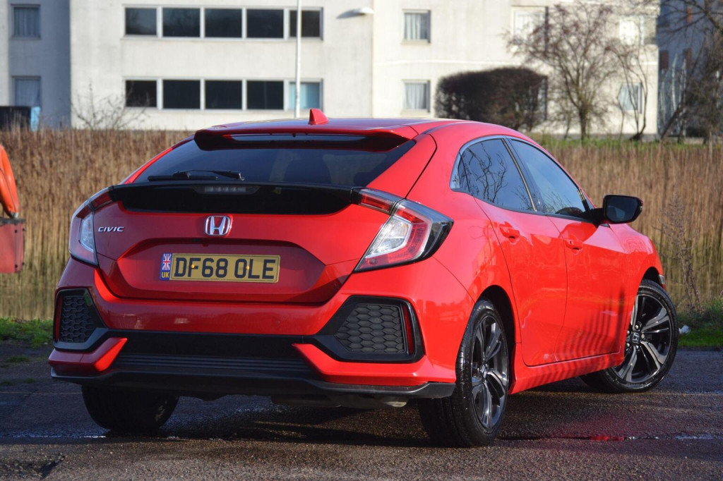 View HONDA CIVIC 1.0 VTEC Turbo SR Euro 6 (s/s) 5dr