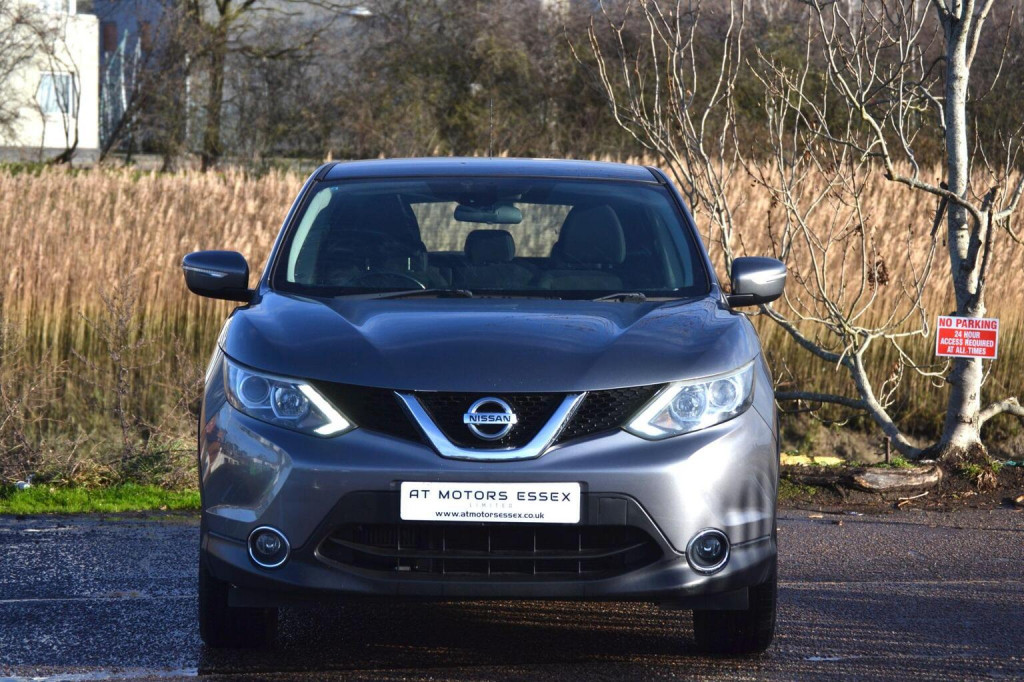 View NISSAN QASHQAI 1.2 DIG-T Acenta 2WD Euro 5 (s/s) 5dr