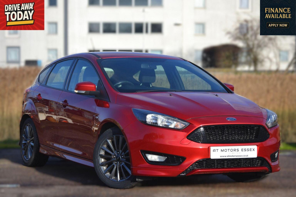 View FORD FOCUS 1.0T EcoBoost ST-Line Euro 6 (s/s) 5dr