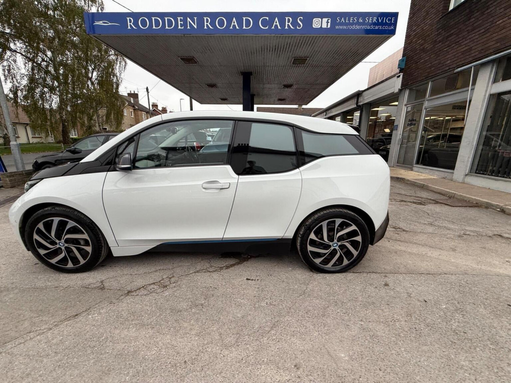 BMW I3