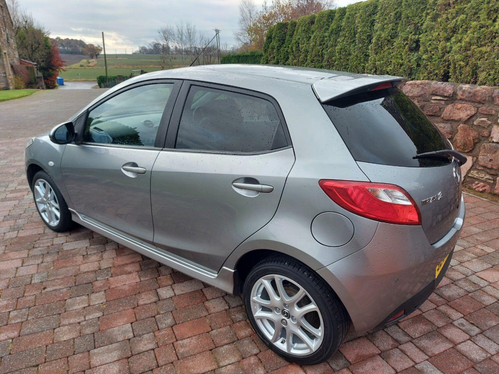 MAZDA MAZDA2
