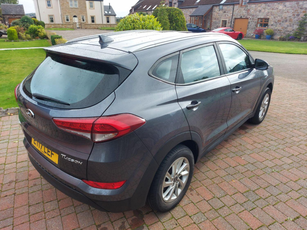 HYUNDAI TUCSON