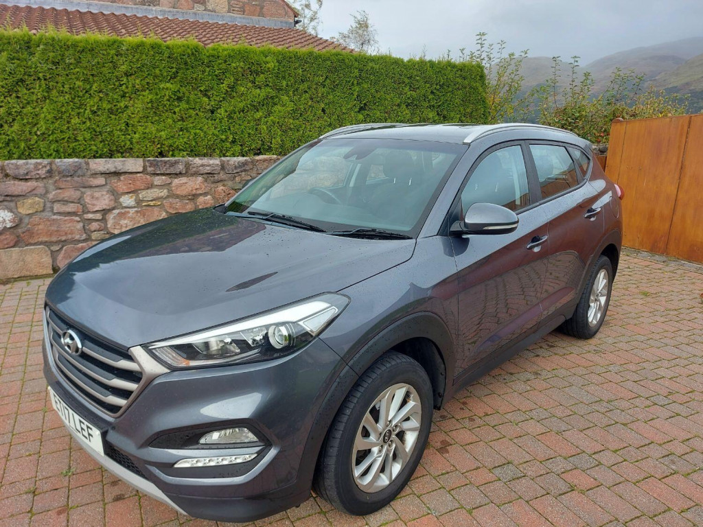 HYUNDAI TUCSON