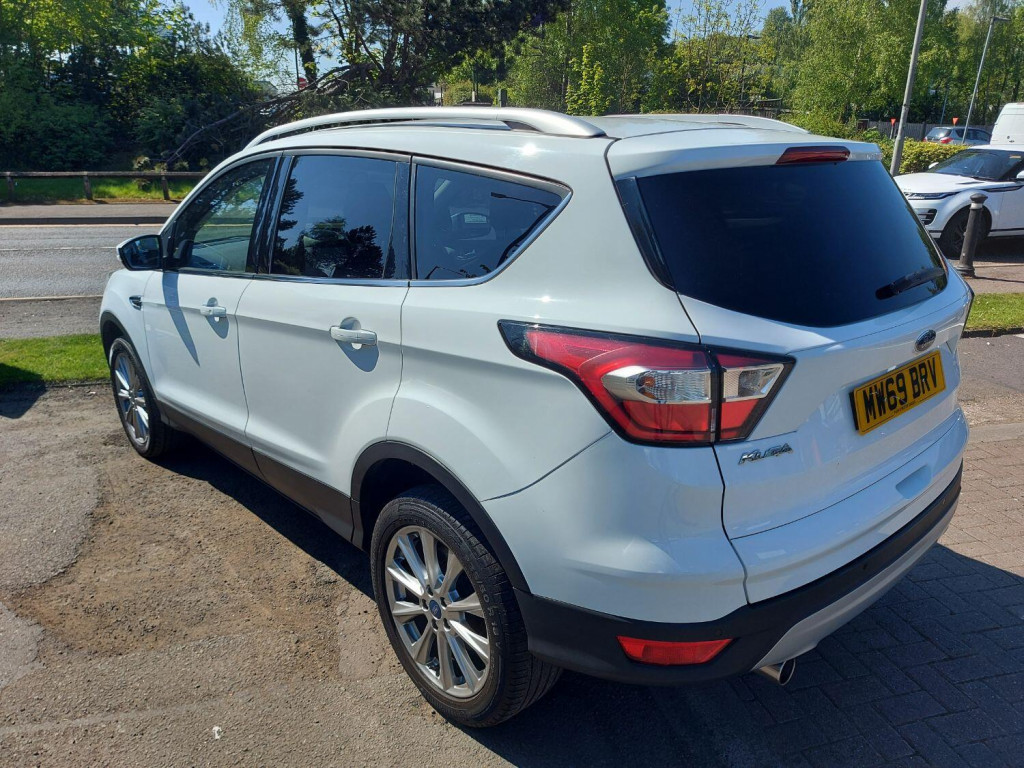 FORD KUGA