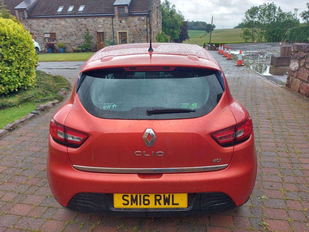 RENAULT CLIO