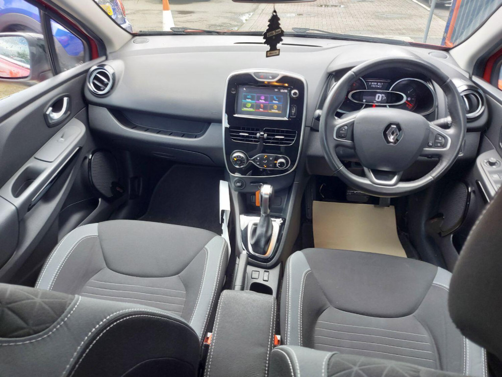 RENAULT CLIO