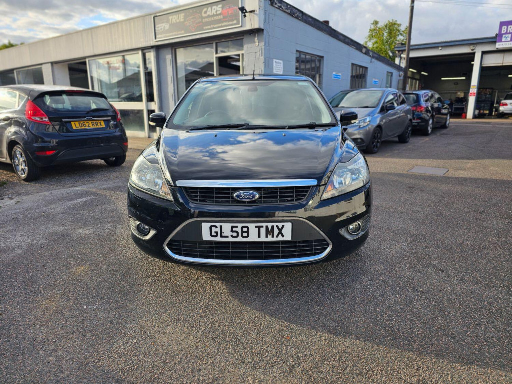 View FORD FOCUS 1.6 Titanium