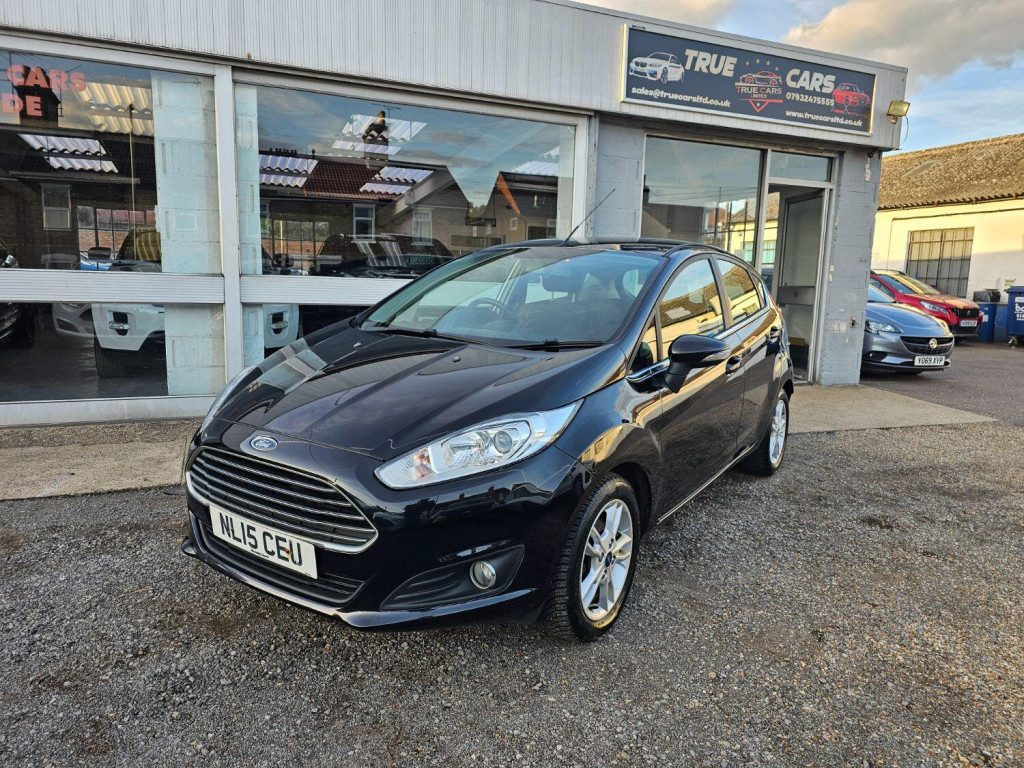View FORD FIESTA 1.3 Zetec
