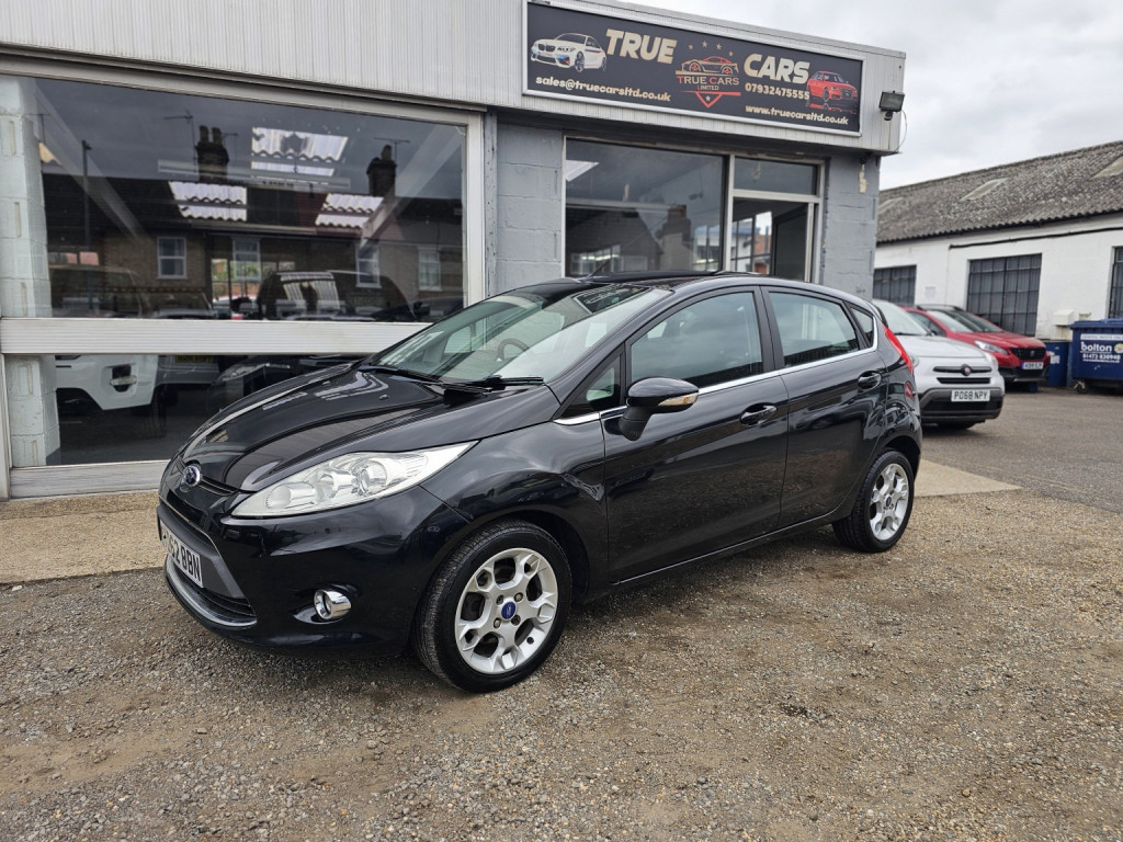 View FORD FIESTA 1.3 Zetec