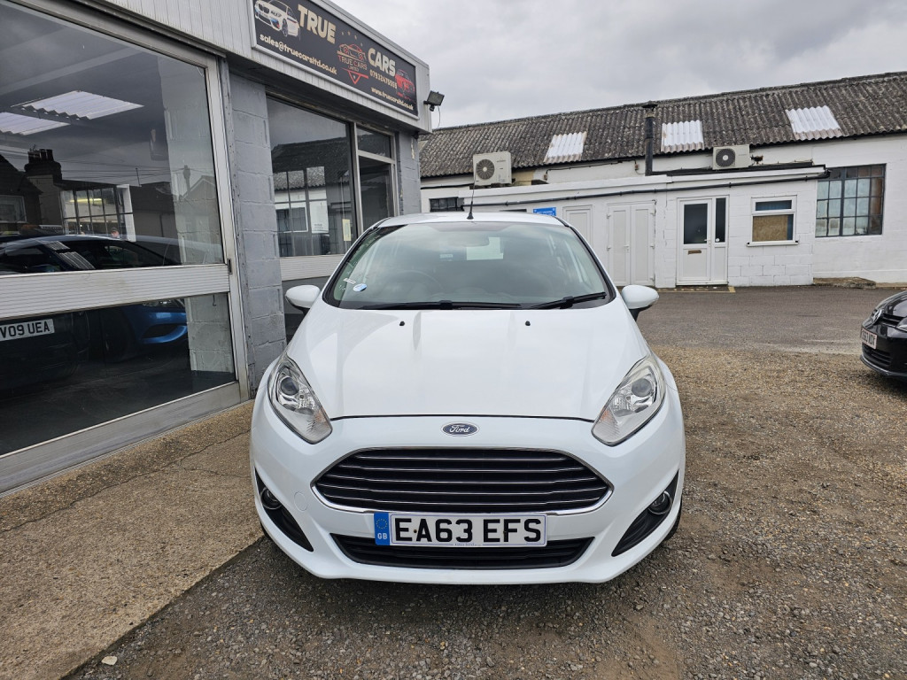 View FORD FIESTA 1.3 Zetec
