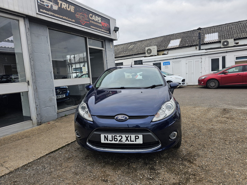 View FORD FIESTA 1.3 Zetec