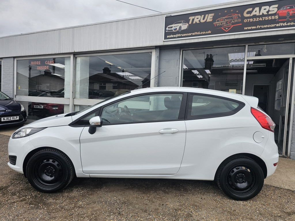 View FORD FIESTA 1.3 Style