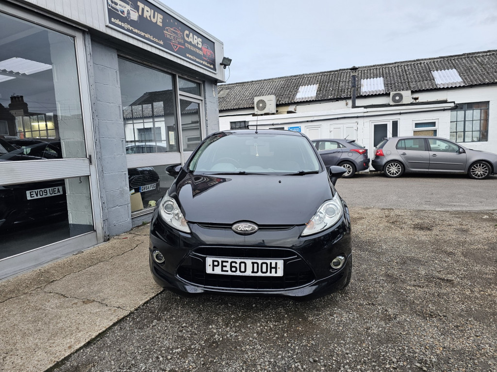 View FORD FIESTA 1.3 Zetec