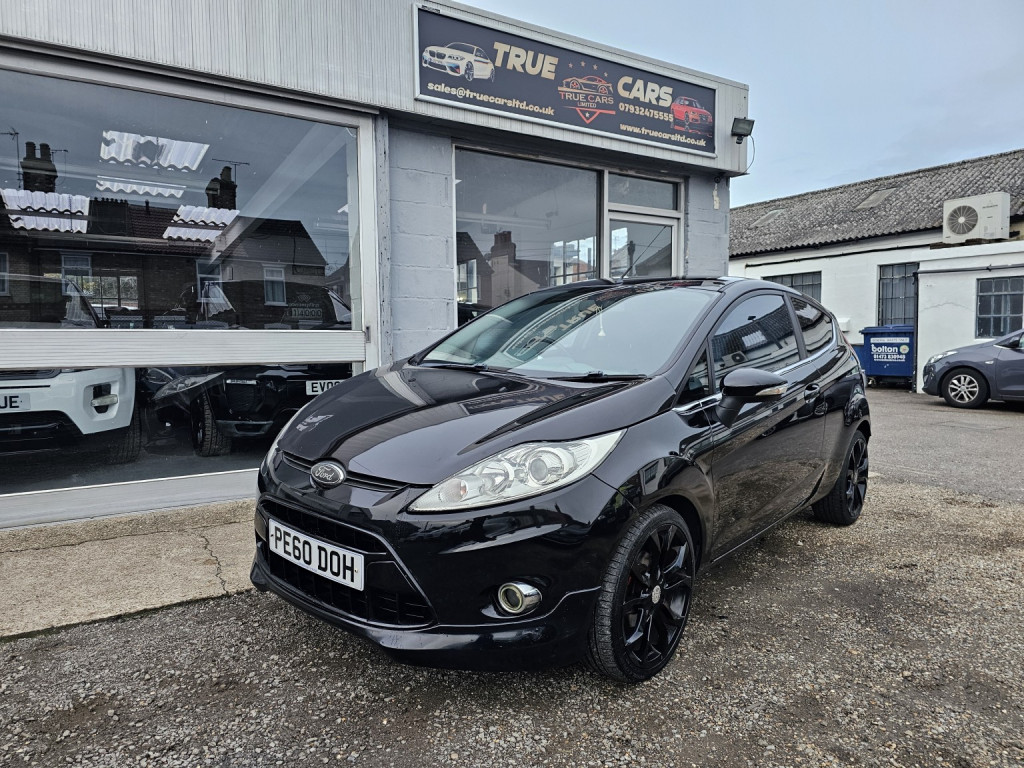 View FORD FIESTA 1.3 Zetec