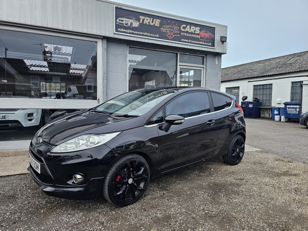 View FORD FIESTA 1.3 Zetec