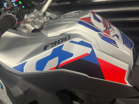 BMW F900