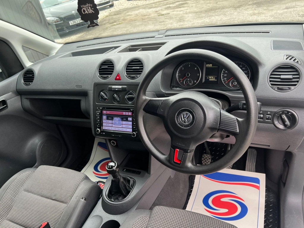 VOLKSWAGEN CADDY