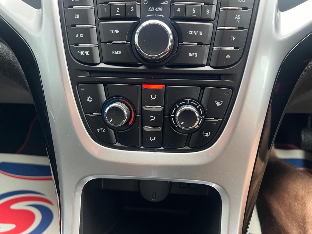 VAUXHALL ASTRA