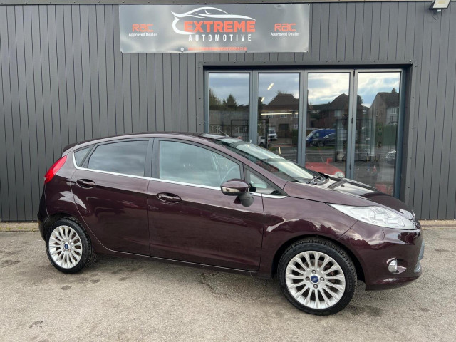 FORD FIESTA 1.4 Titanium 5dr