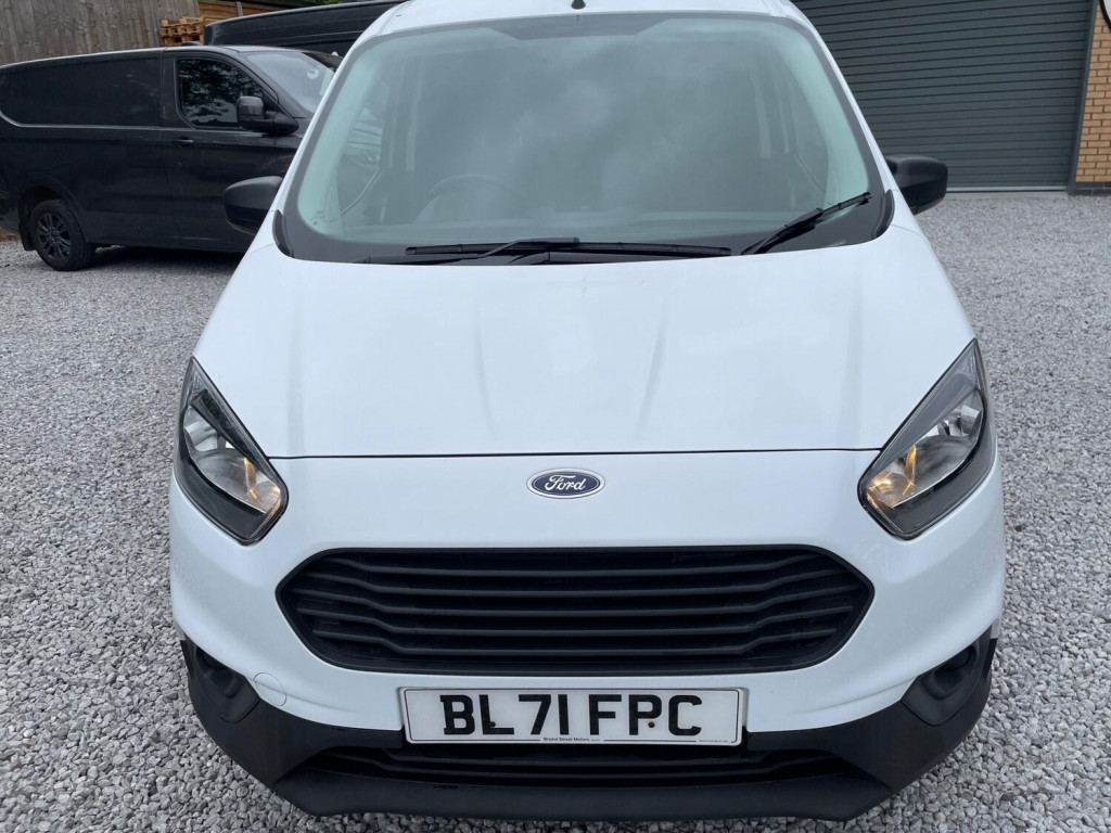 FORD TRANSIT COURIER
