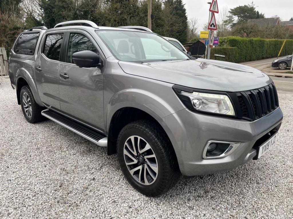 NISSAN NAVARA