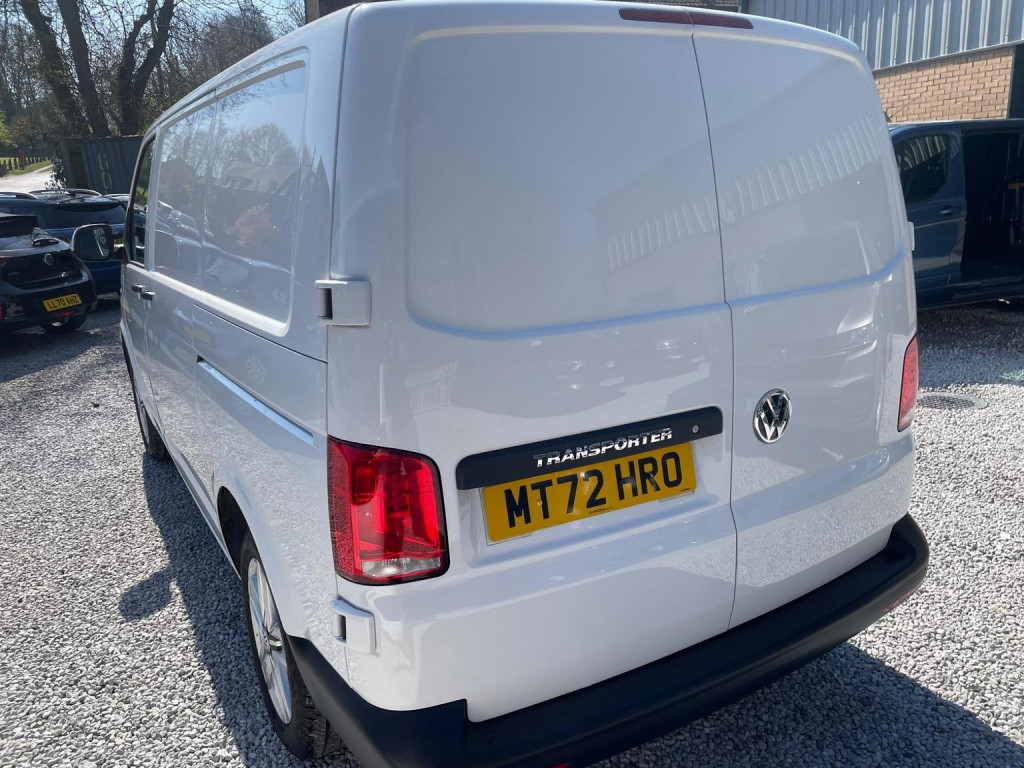 VOLKSWAGEN TRANSPORTER