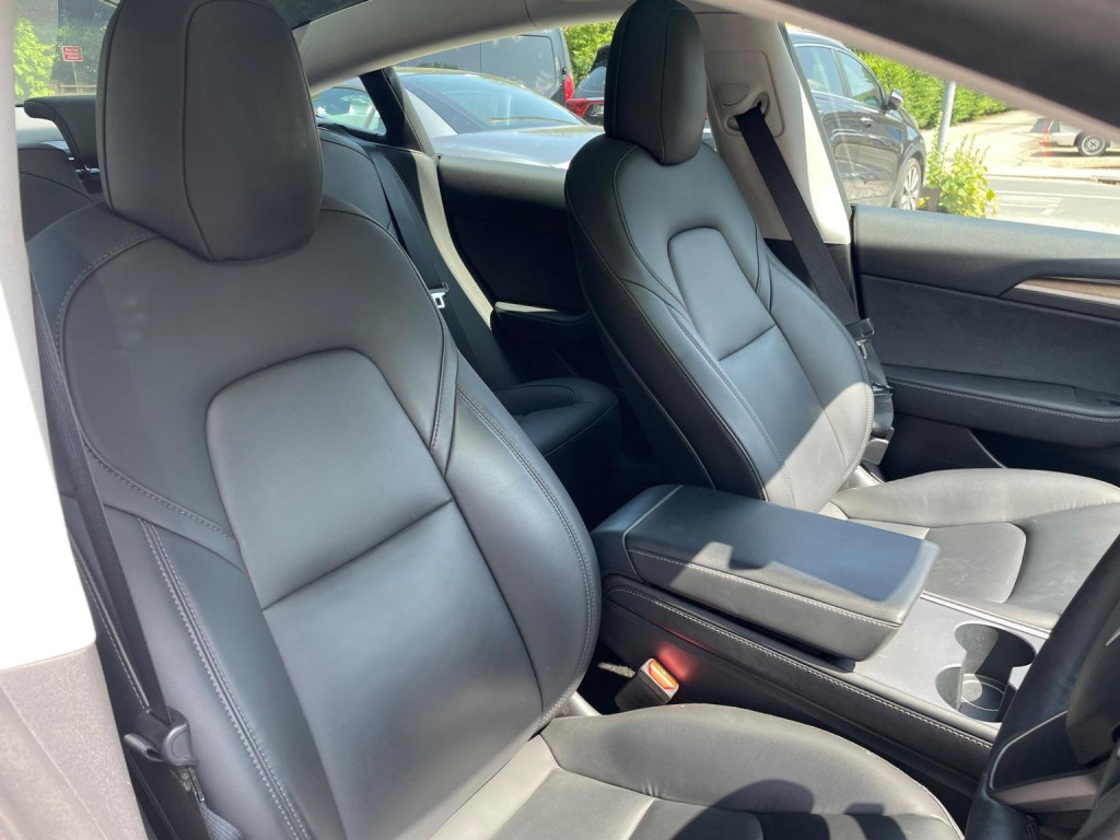 View TESLA MODEL 3 Standard Range Plus Auto RWD 4dr