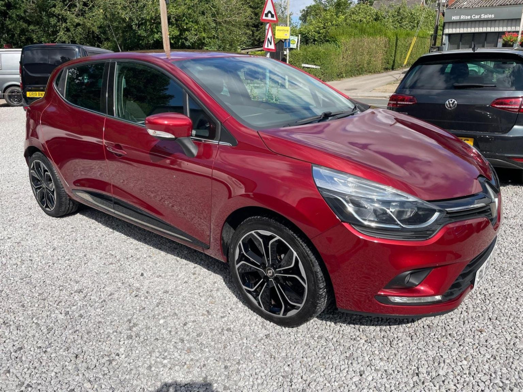 View RENAULT CLIO 0.9 TCe Iconic Euro 6 (s/s) 5dr
