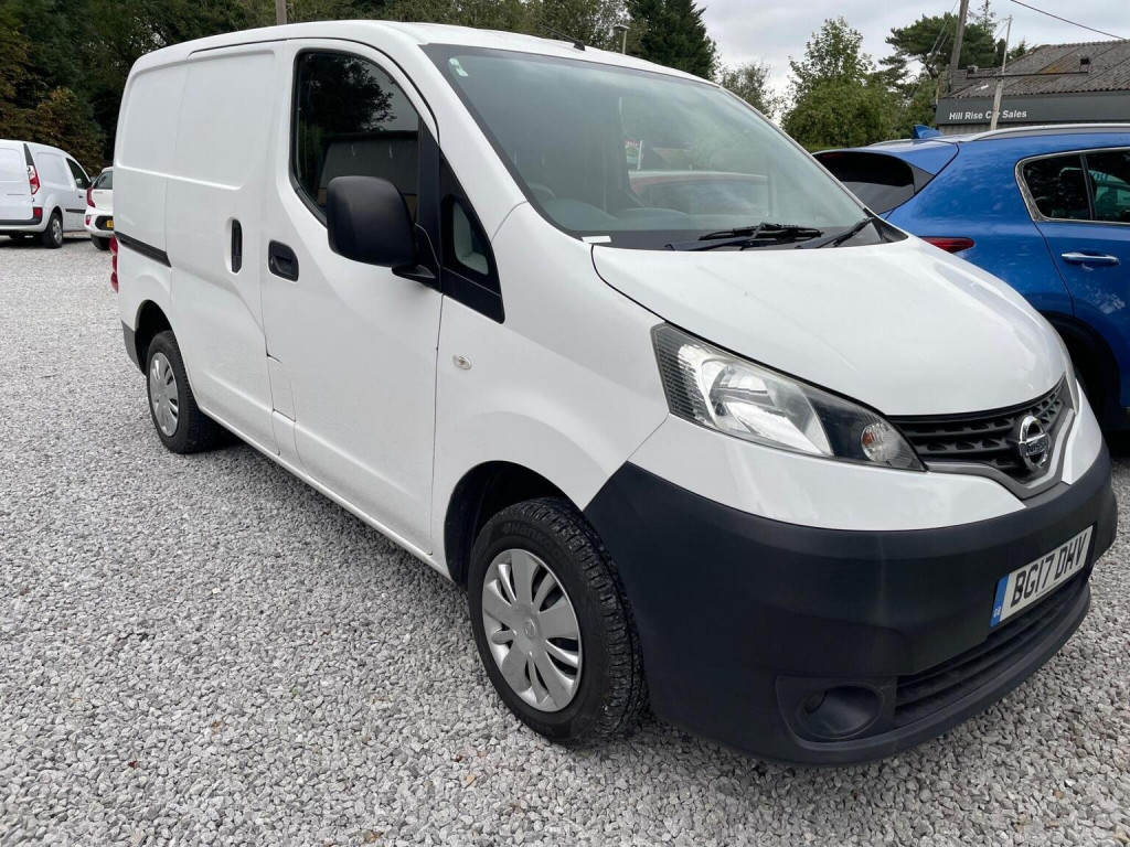 View NISSAN NV200 1.5 dCi Acenta SWB Euro 6 6dr
