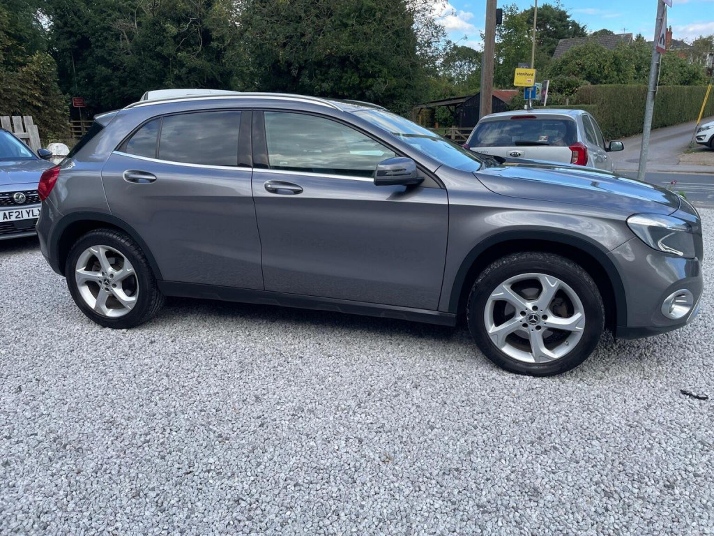 MERCEDES-BENZ GLA CLASS