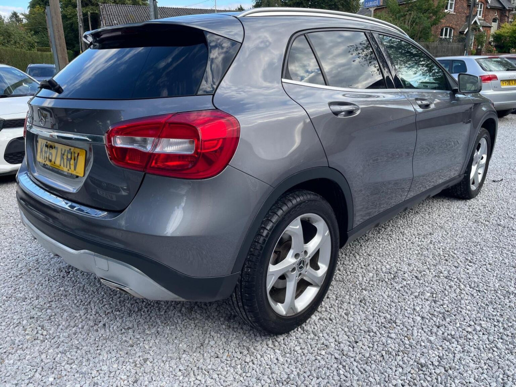 MERCEDES-BENZ GLA CLASS