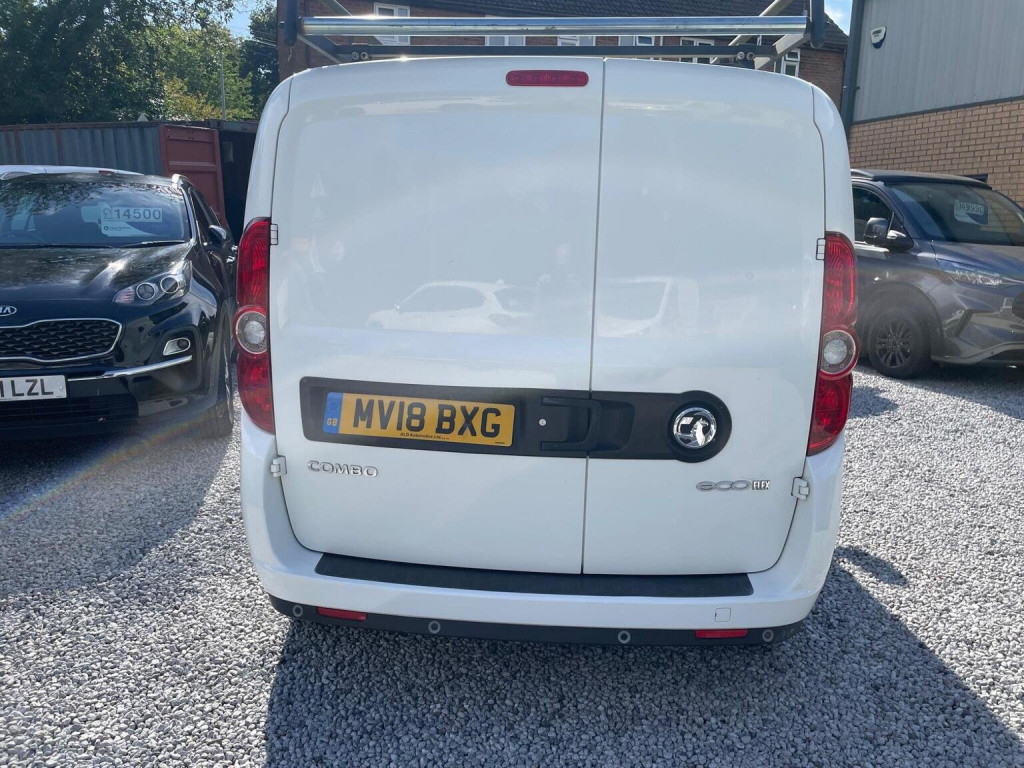 VAUXHALL COMBO