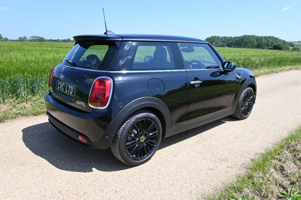 View MINI ELECTRIC Electric Level 2