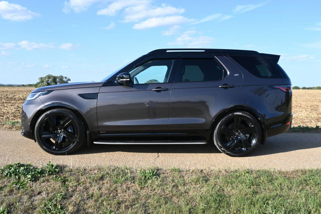 View LAND ROVER DISCOVERY 3.0 P360 MHEV R-Dynamic HSE 