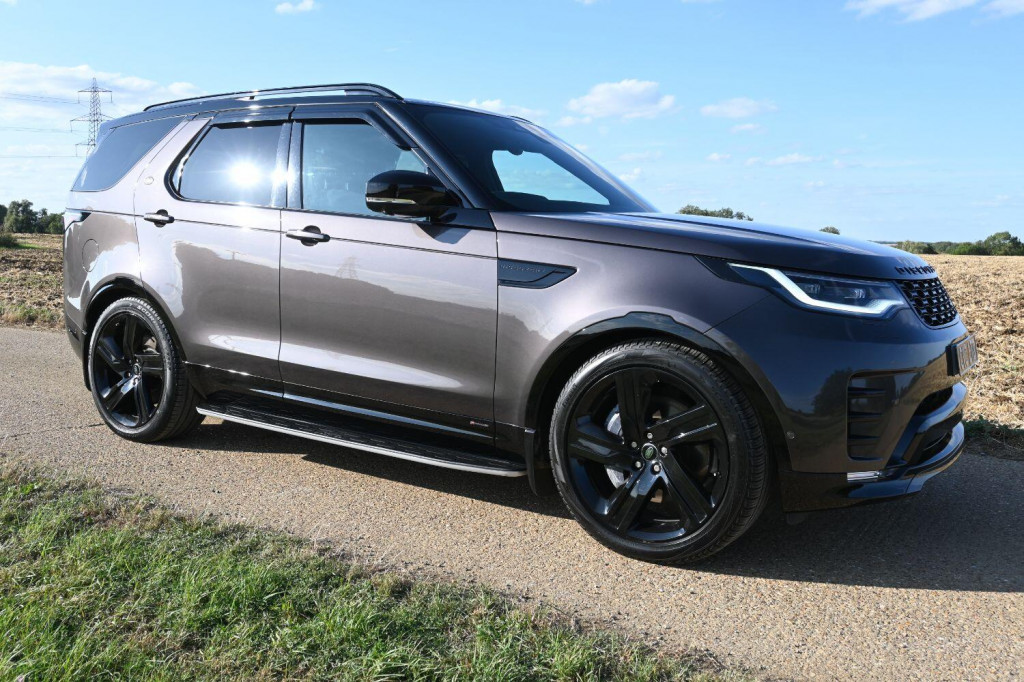 View LAND ROVER DISCOVERY 3.0 P360 MHEV R-Dynamic HSE 