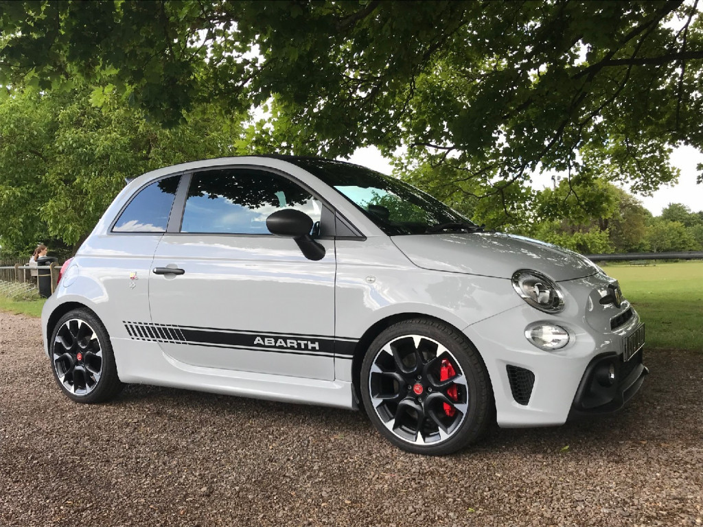 View ABARTH 595C T-Jet 180 Auto Competizione