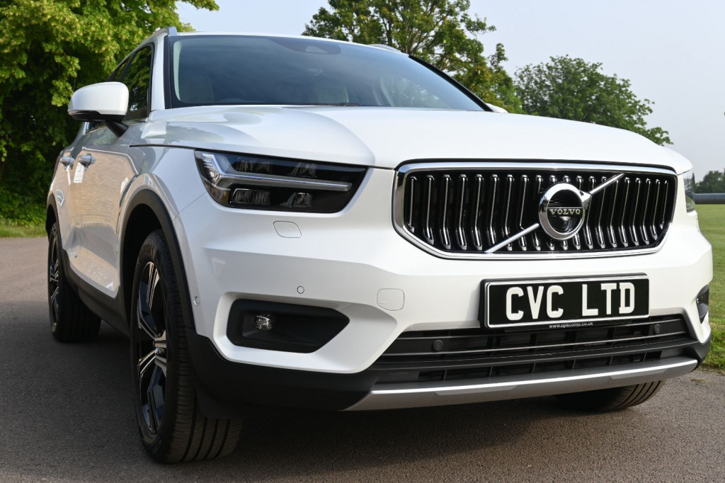 View VOLVO XC40 RECHARGE T5 INSCRIPTION PRO