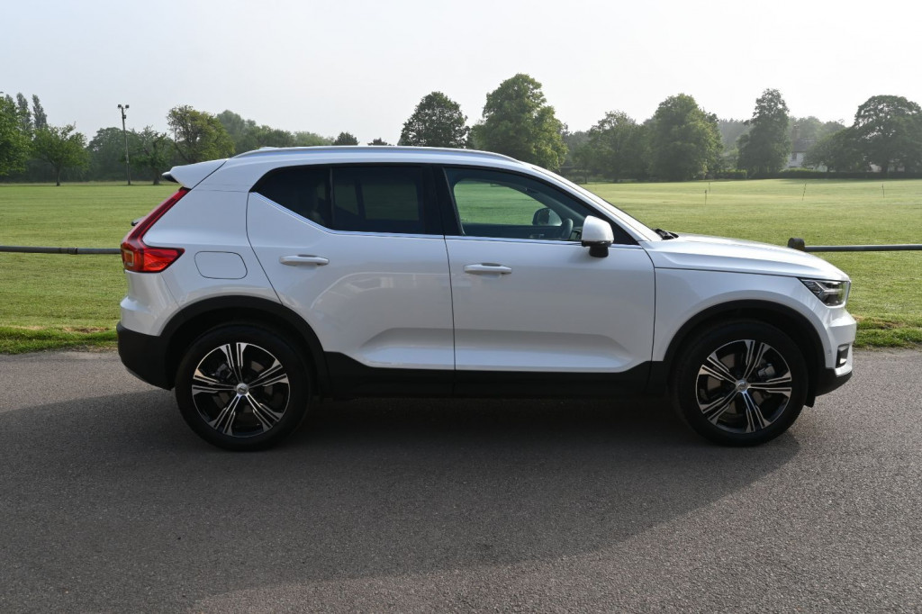 View VOLVO XC40 RECHARGE T5 INSCRIPTION PRO
