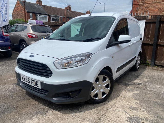 FORD TRANSIT COURIER