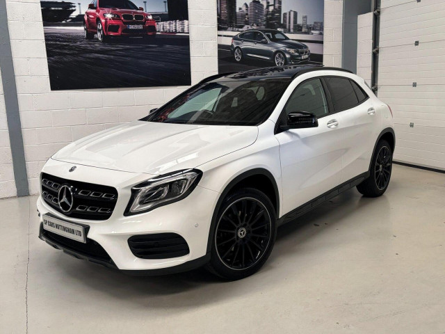 MERCEDES-BENZ