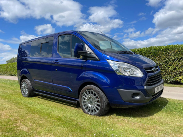 FORD TRANSIT CUSTOM 2.0 TDCi 290 Limited