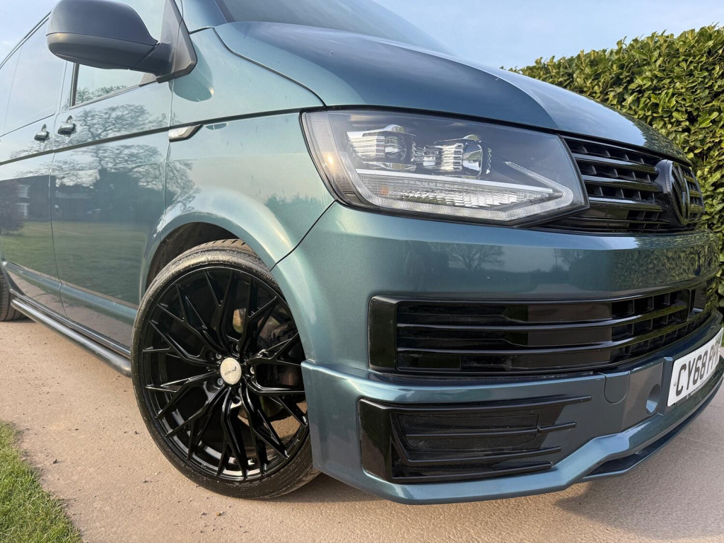 VOLKSWAGEN TRANSPORTER