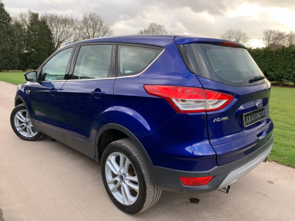 FORD KUGA