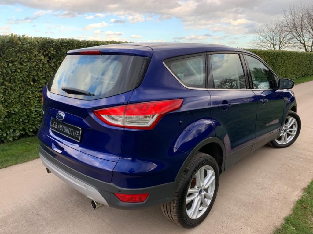 FORD KUGA